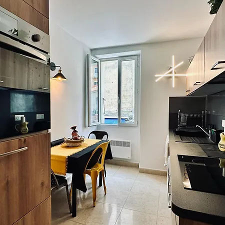 Magnifique Deux Pieces Au Coeur D * Ajaccio (Corsica)