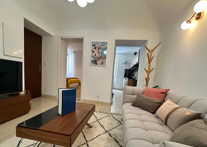 Magnifique Deux Pieces Au Coeur D * Ajaccio (Corsica)