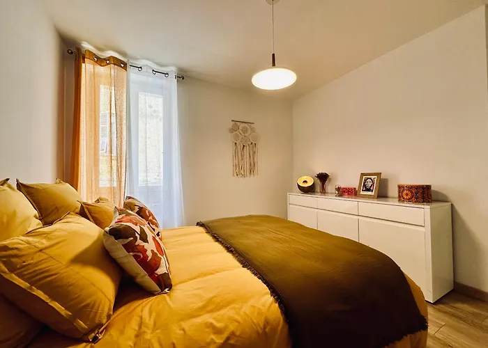 Magnifique Deux Pieces Au Coeur D * Ajaccio (Corsica)